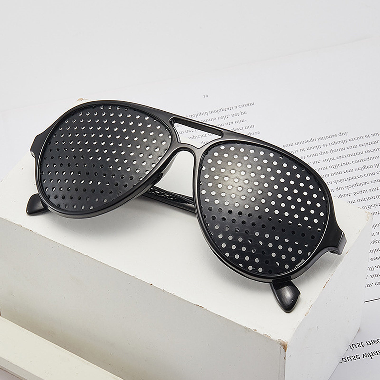LuniQ™ Pinhole Training Glasses