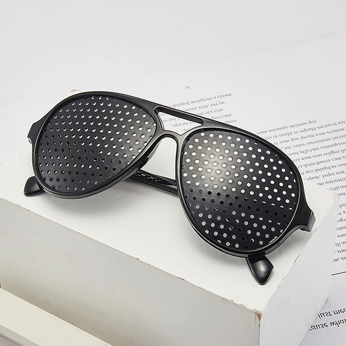 LuniQ™ Pinhole Training Glasses